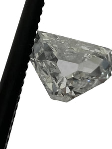 0.22ct diamond of mixed shape of lioness head
