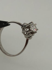 14k white gold solitaire ring