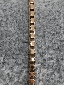 9k yellow gold box chain bracelet