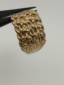 9k yellow gold “keeper” ring
