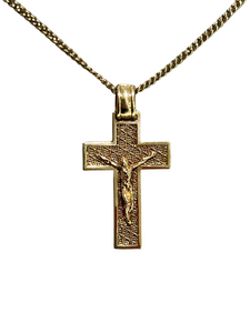9k rose gold crucifix with 9k rose gold chain; 9.75g; around 22 inches; the crucifix is 3.6x2.3mm