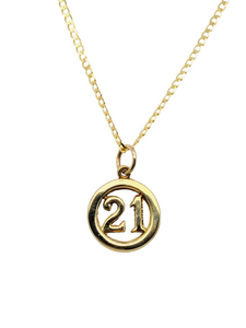 9k yellow gold charm- sign 21; 0.9g; chain not included