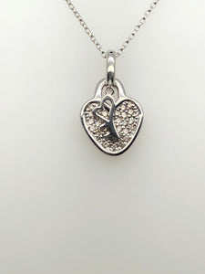 14k white gold heart pendant