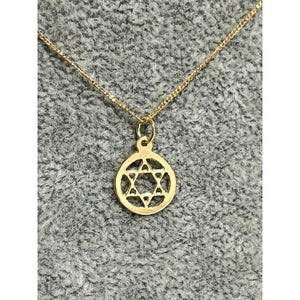 14k yellow gold Star of David; 0.27g; diameter 10mm; chain not included