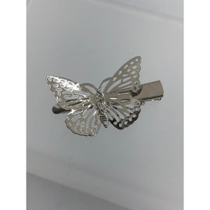 medium butterfly clip; maximum height around 2.7cm (ECN 965)