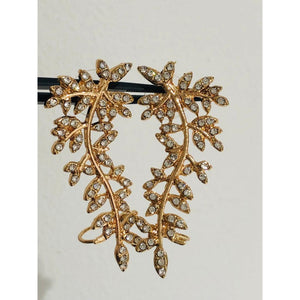 rhinestone engraved leaf stud earrings - base metal